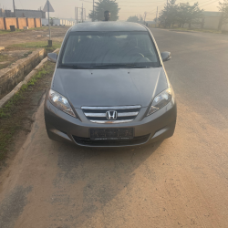 Honda FR-v 2012