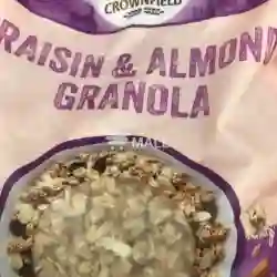RAISIN AND ALMOND GRANOLA